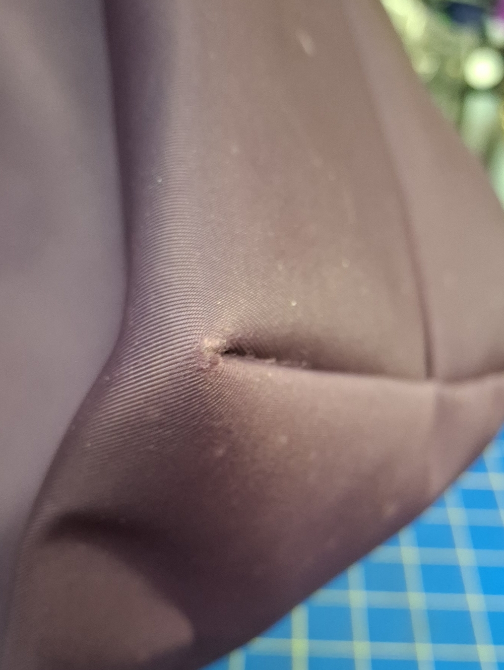 Longchamp Purple Nylon Tote with Leather Trim Preloved - Picture 14 of 16